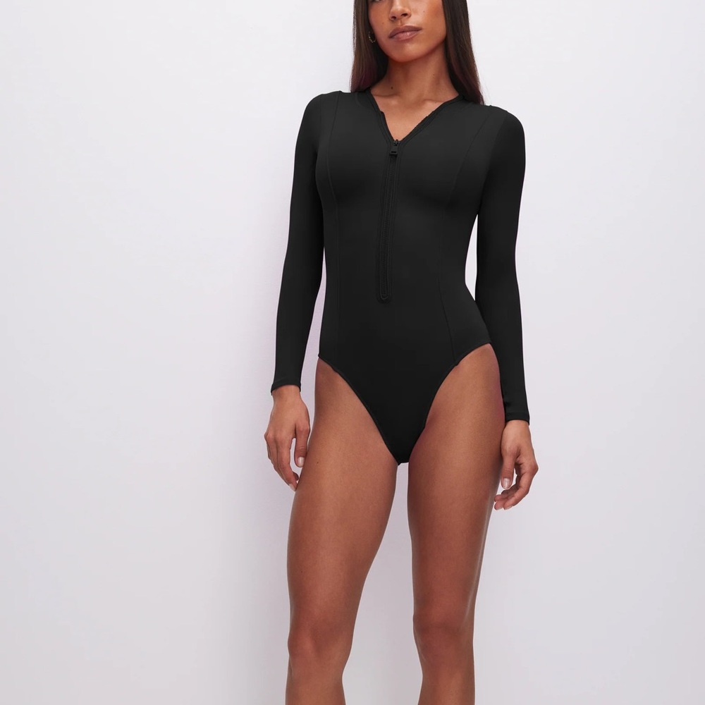 COMPRESSION LONG SLEEVE SWIMSUIT hood American new with tags